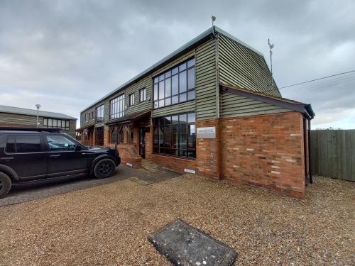 1 The Willows, Mill Farm Courtyard, Beachampton, Milton Keynes, MK19