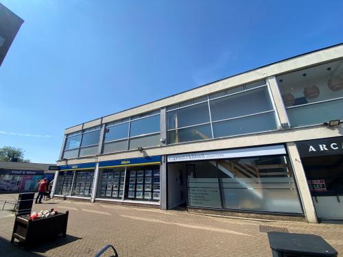 Unit 2A, The Broads Centre, Norwich Road, Hoveton, Wroxham, NR12