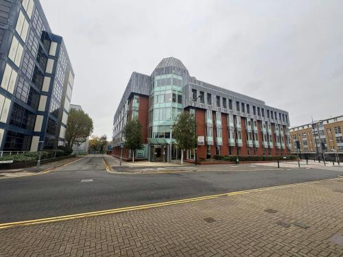 Station Square, One Gloucester Street, Swindon, SN1