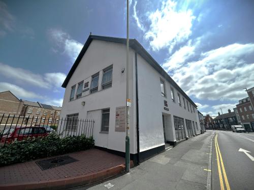 Old Bank House Business Centre, 5 Devizes Road, Old Town, Swindon, SN1