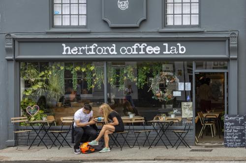 Stag House, Old London Road, Hertford, SG13