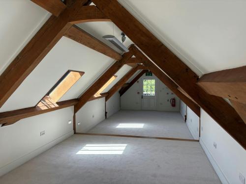 Hatfield Park, 4 Carters Row, Hatfield, AL9