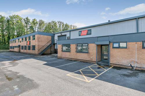 Units 5A/B & 5C, Transpennine Trading Estate, Gorrells Way, Walkden, Rochdale, OL11