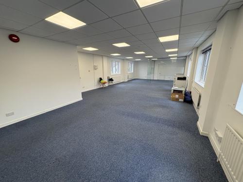 3 Crescent House, Yonge Close, Eastleigh, SO50