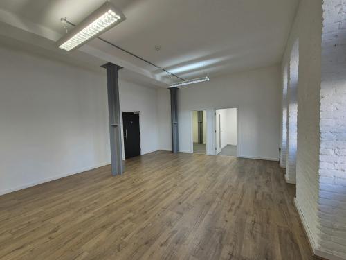 Studio F1 The Granary, 80 Abbey Road, Barking, IG11