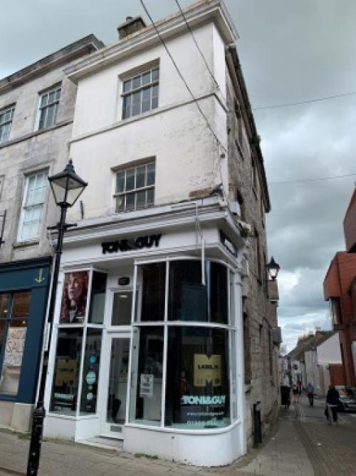 10 Cornhill, Dorchester, DT1