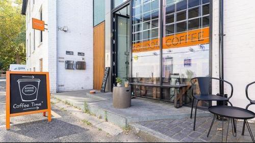 7-9 Heathman's Road, Parsons Green, London, SW6