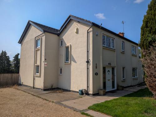 Dagnall House, Buckingham Road, Bletchley, Milton Keynes, MK3