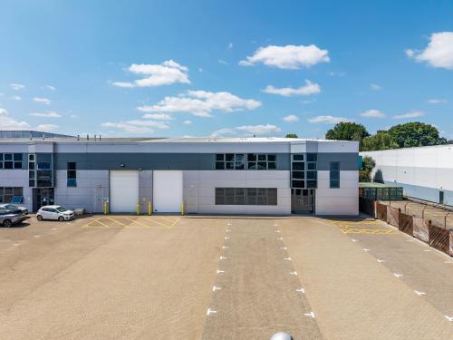 Unit 5, Chevron Industrial Estate, Hemel Hempstead, HP2