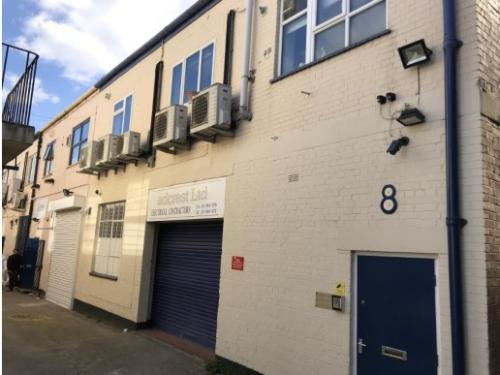 Peerglow Estate, 7 Queensway, Enfield, EN3