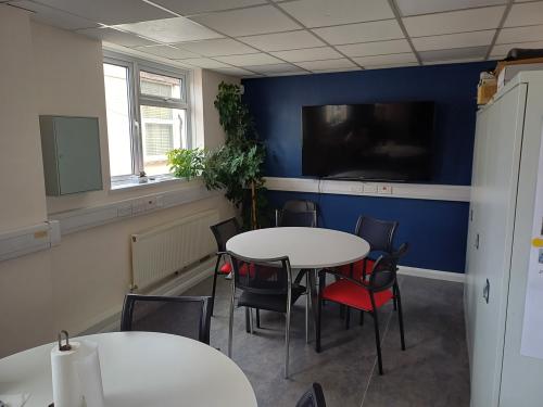 Peerglow Estate, 7 Queensway, Enfield, EN3