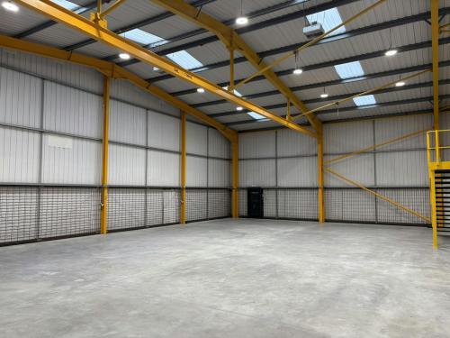 Unit 1 Excalibur Way, Northbank Industrial Estate, Irlam, M44