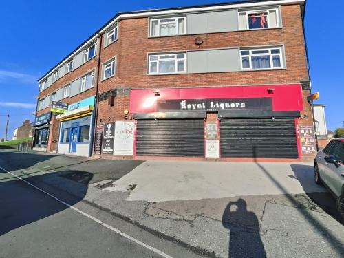 330 Pound Road, Oldbury, B68