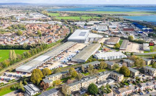 Unit G3, Railway Triangle, Walton Road, Portsmouth, PO6