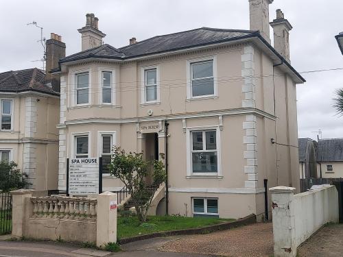 Spa House, 18 Upper Grosvenor Road, Tunbridge Wells, TN1