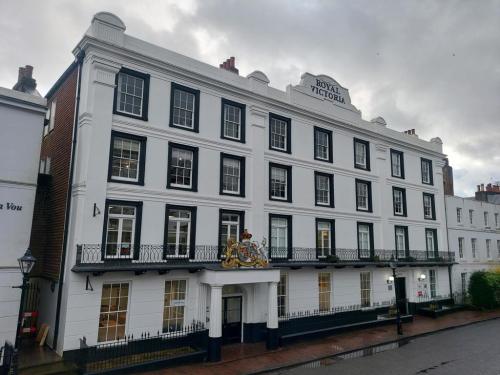 Royal Victoria House 51-55 The Pantiles, Tunbridge Wells, TN2