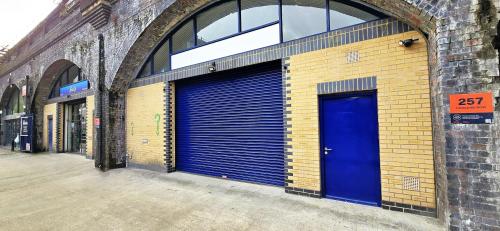 Arch 257, Paradise Row, Bethnal Green, London, E2
