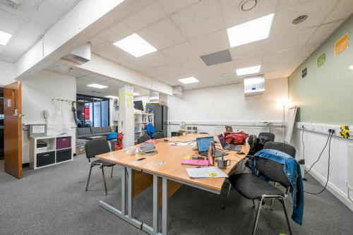 23-35 Hendon Lane, Finchley Central, London, N3