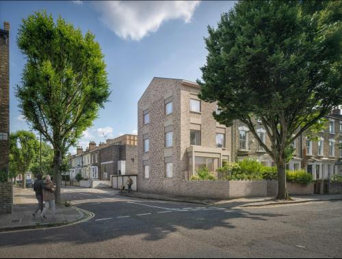 1,453 sq ft, 28 Groombridge Road, Victoria Park, London, E9