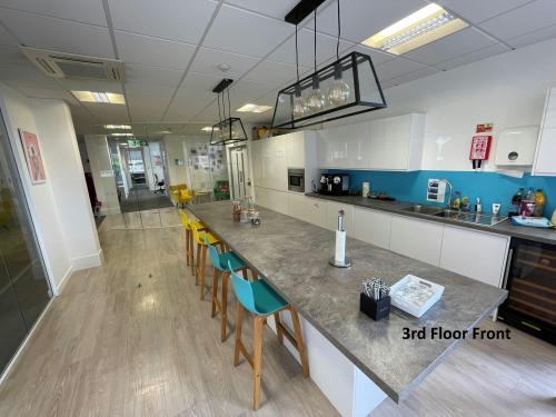 35 Perrymount Road, Haywards Heath, RH16