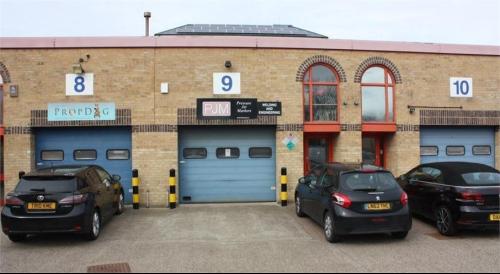 Unit 9, Mill Farm Business Park, Millfield Road, Hounslow, TW4