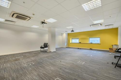 52-58 Commercial Road, Aldgate, London, E1