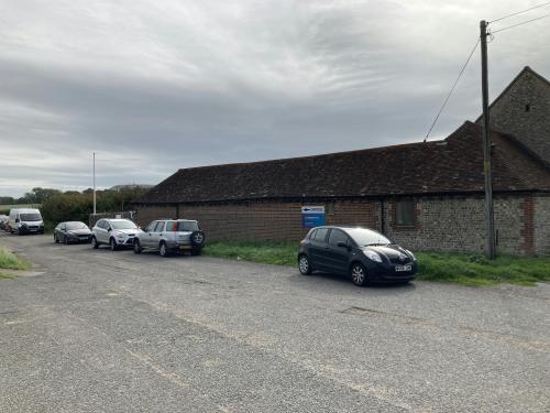 Unit 2 Cobbe Barns, Cobbe Place Farm, Beddingham, Lewes, BN8