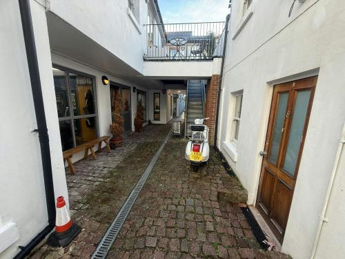 3 Trafalgar Mews, North Laine, Brighton, BN1
