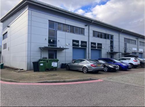 Units 3 & 4 Trade City, Brooklands Business Park, Avro Way, Weybridge, KT13