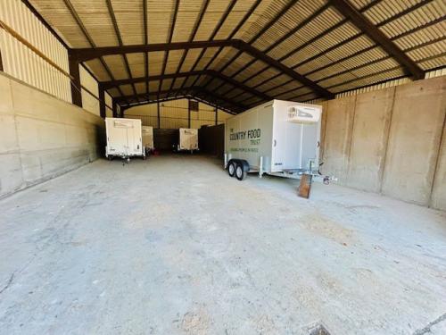 Store 4 Rowdown Farm, Upper Lambourn, Hungerford, RG17