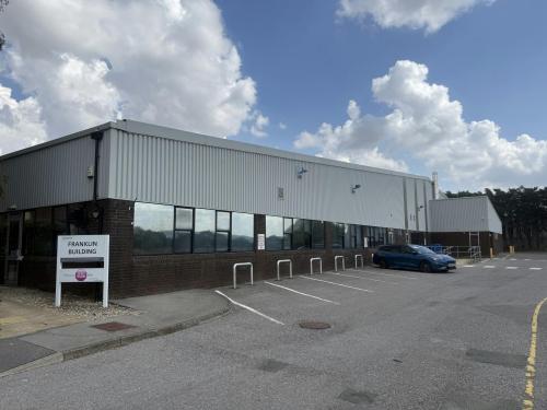 E4.1 & E4.3, Langley Park, Avon Way, Chippenham, SN15