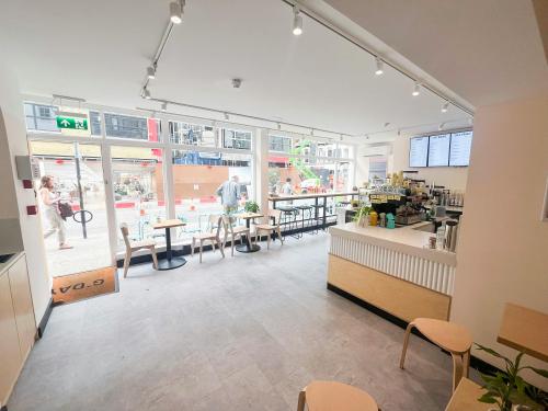 24 Warren Street, Fitzrovia, London, W1T