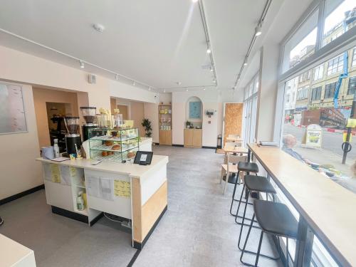 24 Warren Street, Fitzrovia, London, W1T