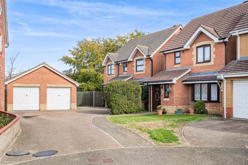 14 Masefield Way, Eye, Royston, SG8