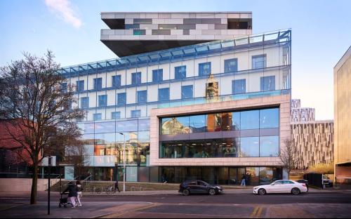 The Woolwich Centre, 35 Wellington Street, Woolwich, London, SE18