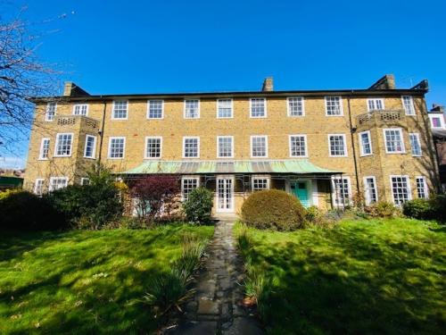 Flat 9 Highfield Lodge, Highfield Lane, Southampton, SO17
