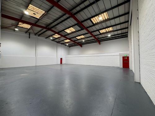 Unit 9, Gateway Trading Estate, Hythe Road, White City, London, NW10