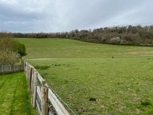 31.42 Acres Itchens Farm, Bottom Lane, Checkendon, Reading, RG8