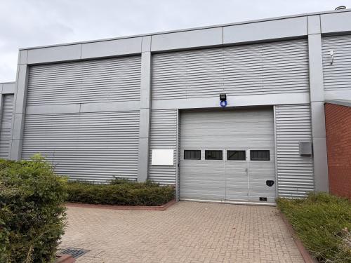 4/5 Centurion Court, Brick Close, Milton Keynes, MK11