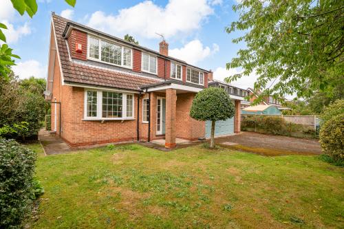 Lesbury House, Main Street, Newark, Lincoln, NG23