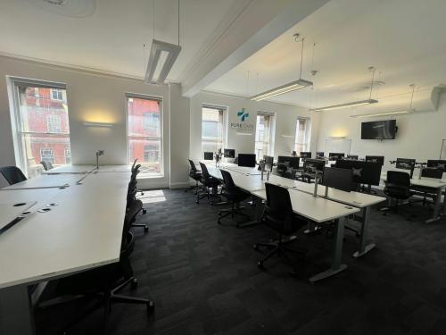 Suite 5 The Aquarium Building, King Street, Reading, RG1