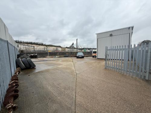 E3, Kent Kraft Industrial Estate, Lower Road, Northfleet, Gravesend, DA11