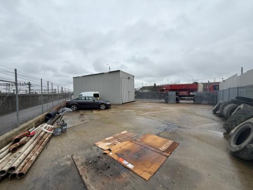 E3, Kent Kraft Industrial Estate, Lower Road, Northfleet, Gravesend, DA11