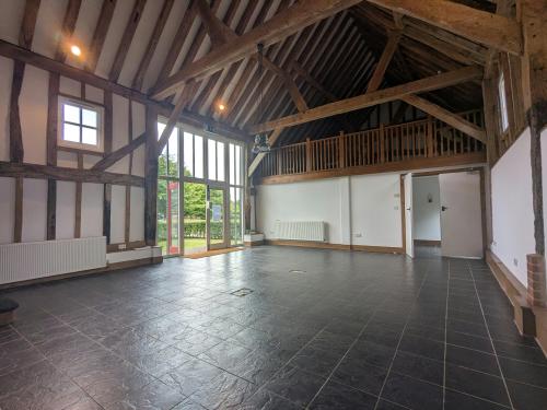 Unit 6 Ockley Court, Coles Lane, Ockley, RH5