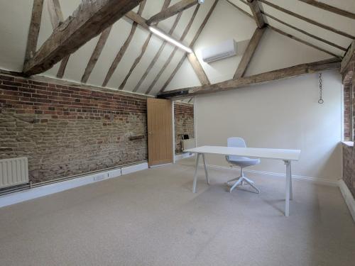 Suites 2 & 3, 2 Birtley Courtyard, Bramley, GU5