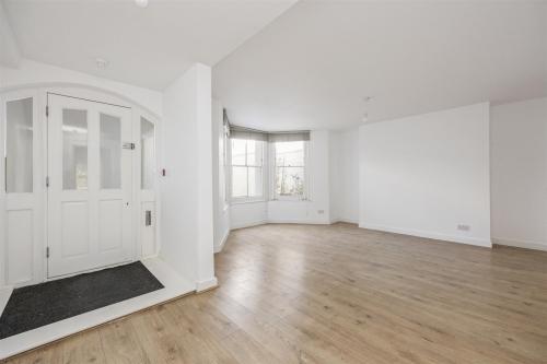 34 Selborne Road, Hove, BN3