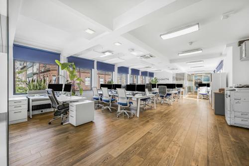 41-42, Eastcastle Street, Fitzrovia, London, W1W