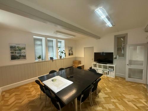 1 Tennyson Street, Swindon, SN1