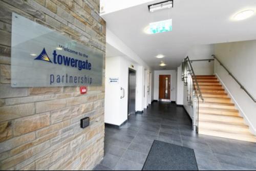 5 Airport West, Yeadon, Leeds, LS19