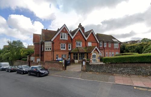 33 St Anne's Road, Former Leaf Hospital, Eastbourne, BN21